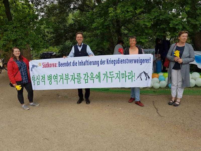 CO day in Berlin, outside the South Korean embassy