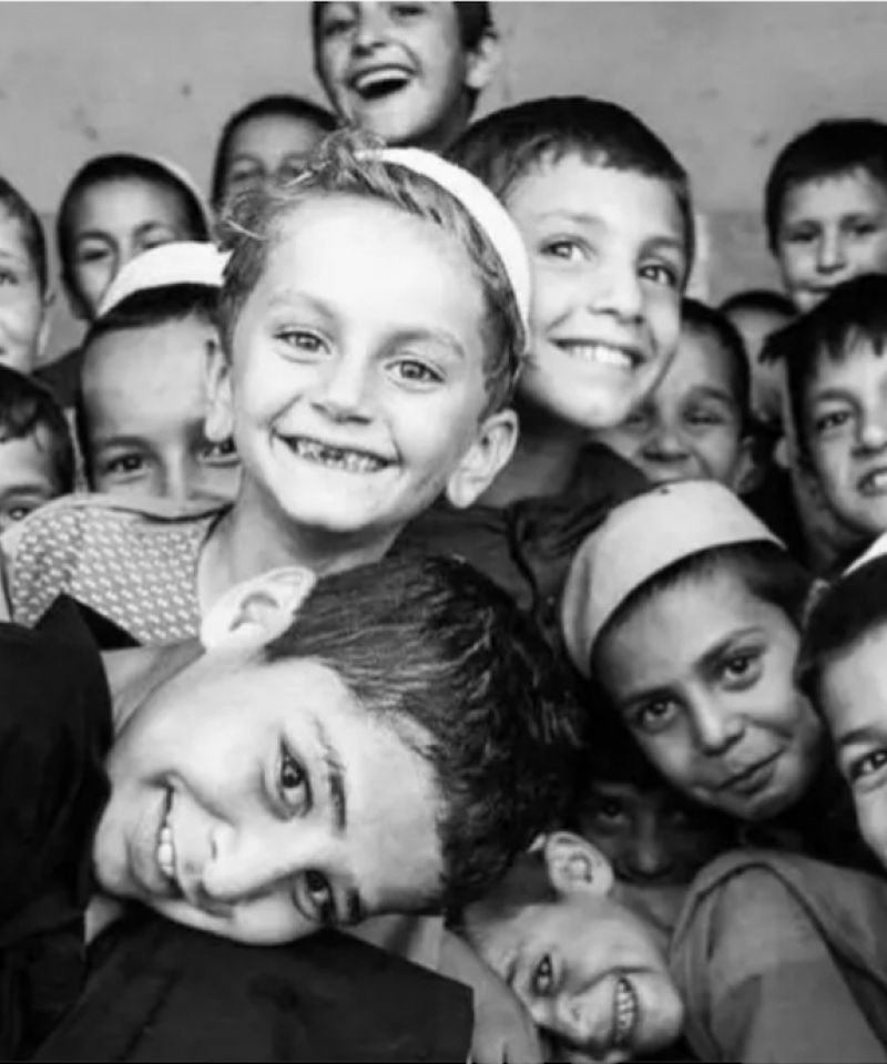 A group of children who worked with the Afghan Peace Volunteers