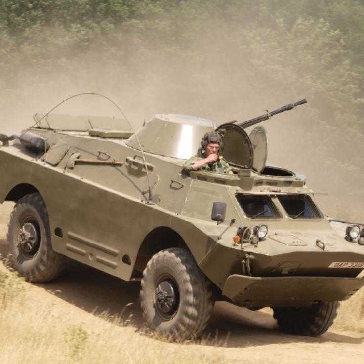 Un BRDM-2, uno de los vehículos polacos enviados presuntamente a Uganda vía Ucrania.
